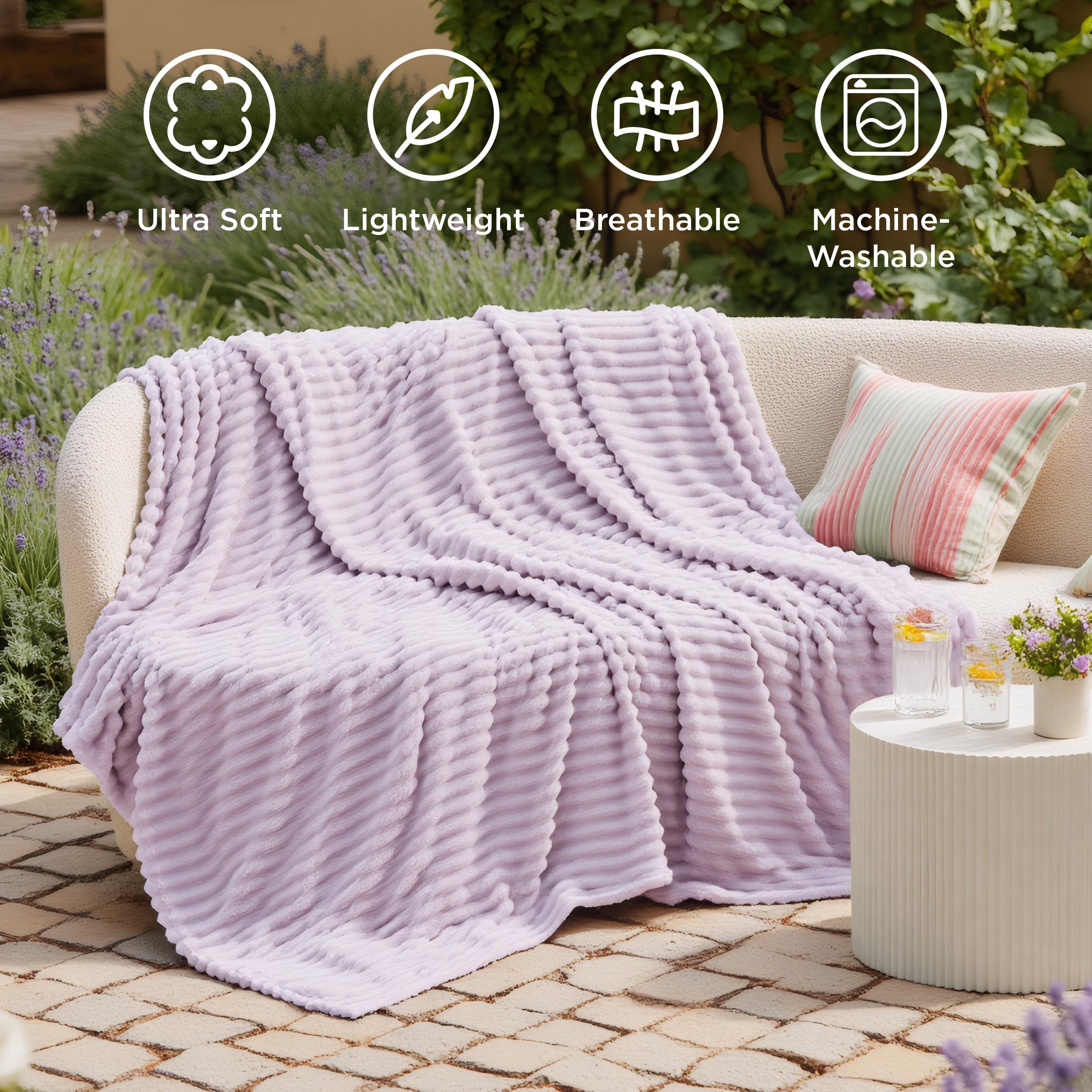 ブランケット 127cm x 152cm Ruched Lavender Amazon.com: Bedsure GentleSoft Lavender Fog Fleece Blanket for